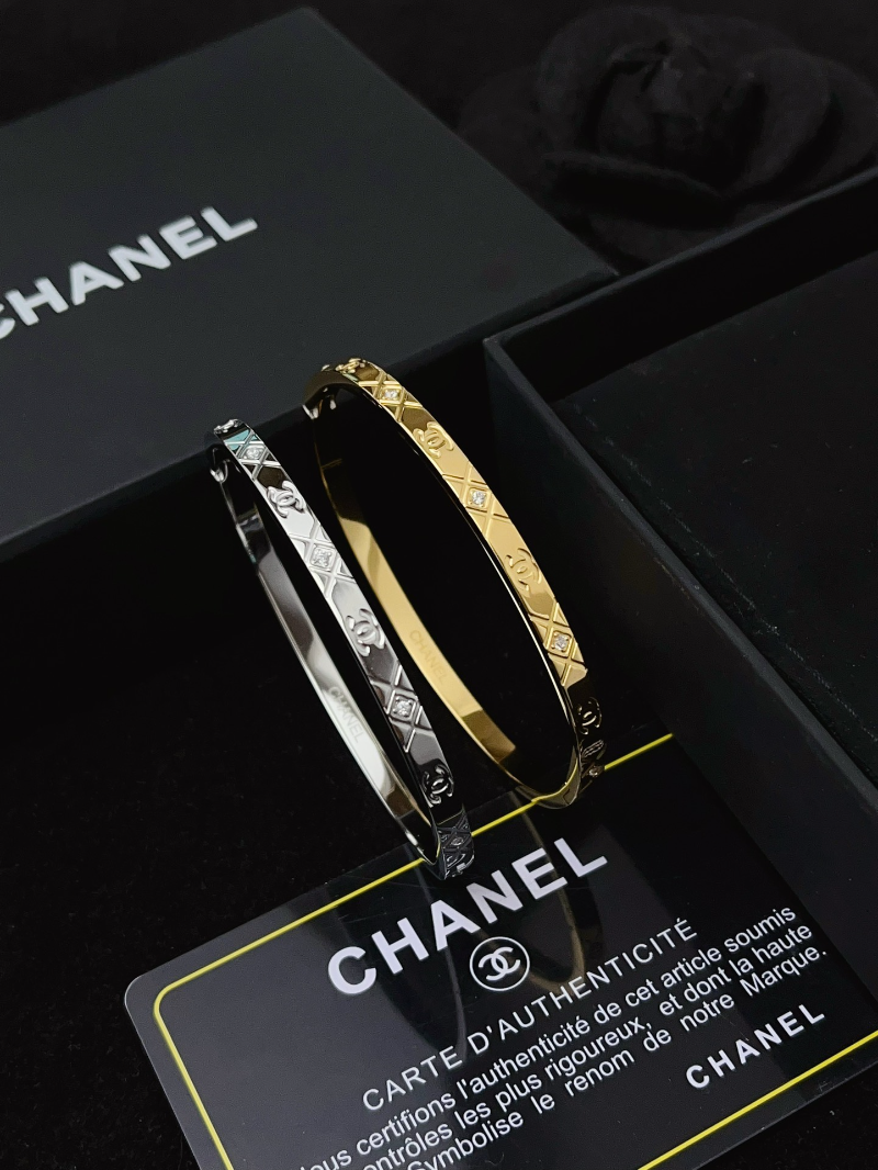 S454  Women's new titanium steel bracelet jewelry