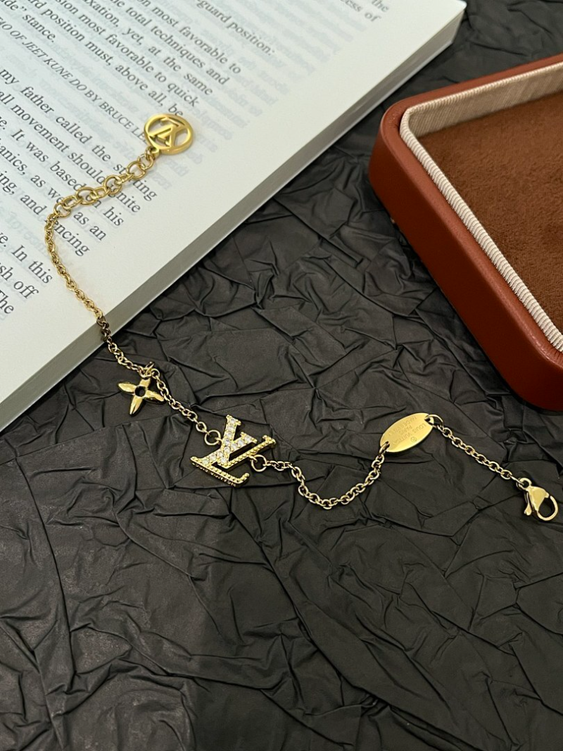 L217  Women's new fashionable bracelet jewelry