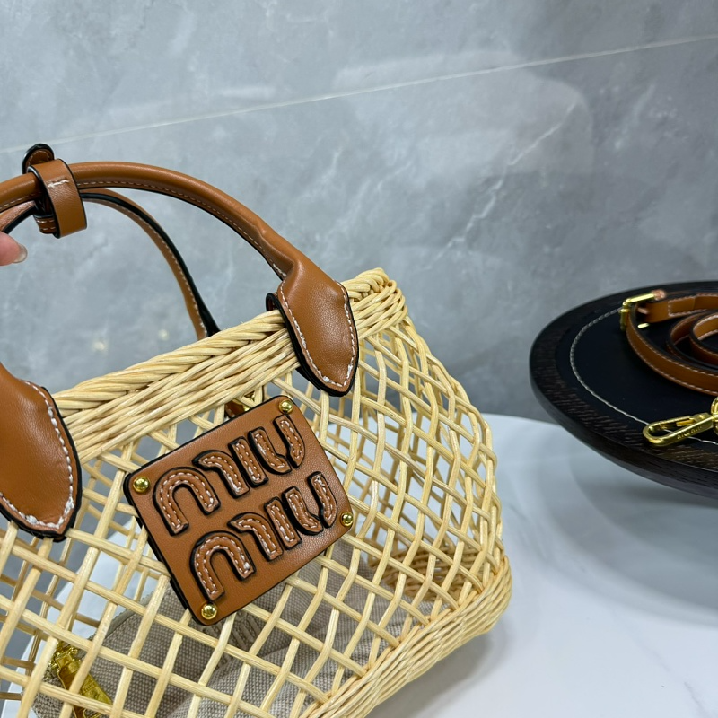 LMP24 bag 23.5-18-9cm Hand bag