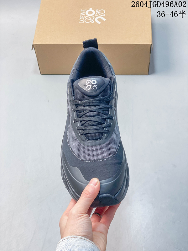 BOS3 Man and women 36-45 shoes with box