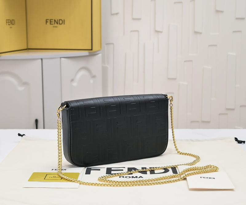 LFP35 bag 21.5-13-3cm Shoulder bags
