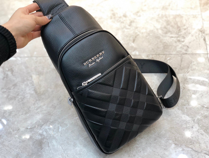 GBP4 Men  Shoulder bag leather bag handbag 18-29-11CM