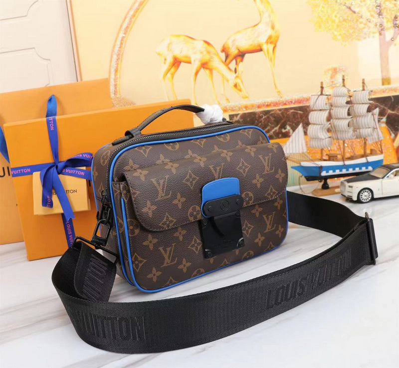 GLP066  High quality leather bag men bag  22 x 18 x 8CM for women and men