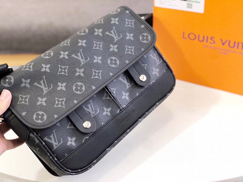 LLP09  Leather shoulder bag 28-18-9cm for women and men