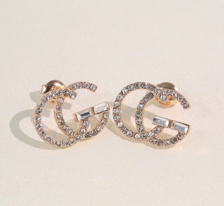 GE104  classic logo earrings with diamonds, simple and versatile