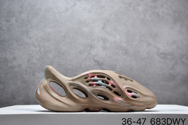 BYS16 Couples Yeezy shoes 36-46 with box