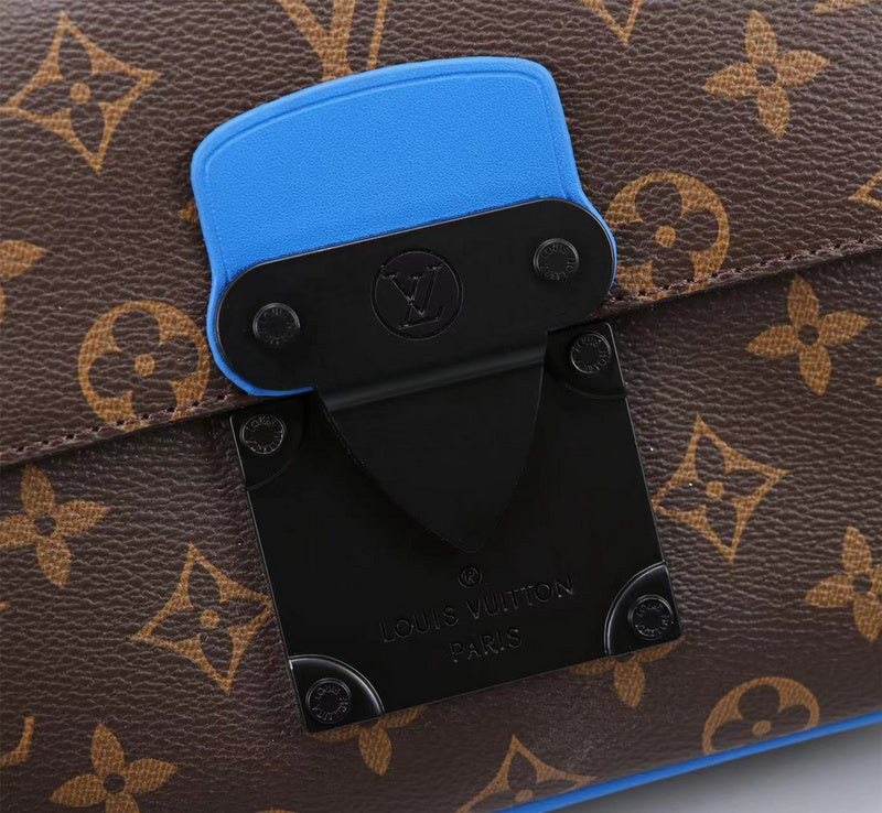 GLP066  High quality leather bag men bag  22 x 18 x 8CM for women and men