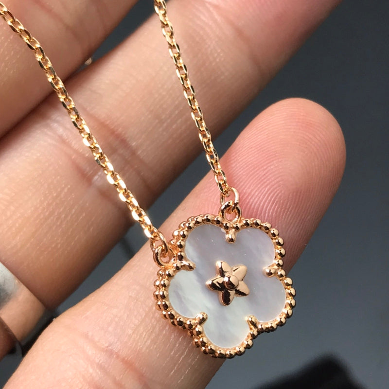 AVSN6  New white shell necklace jewelry