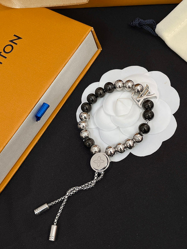 L138   Titanium steel ball bracelet jewelry