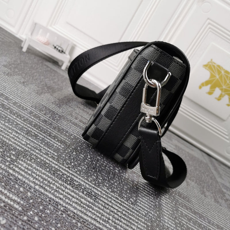 LLP85  Men Leather Bag 23.5 x 14.0 x 5.0CM high quality