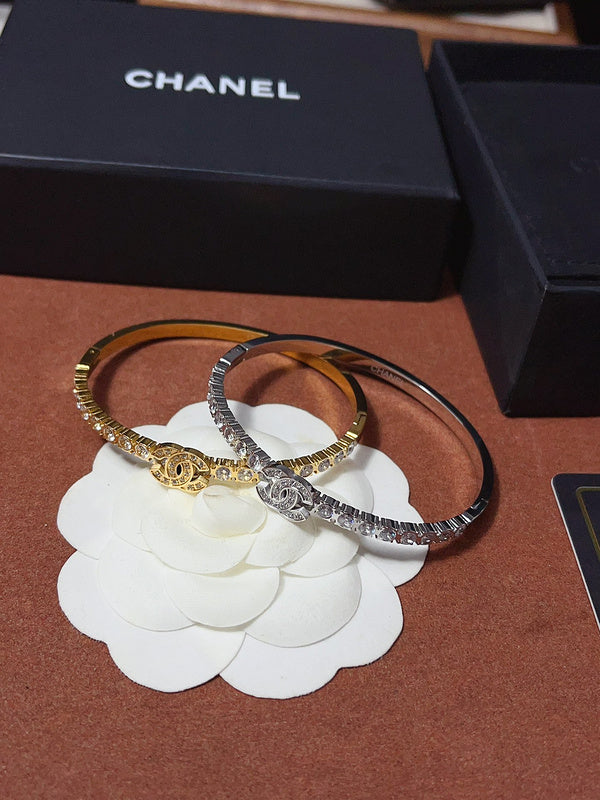 S456  Titanium steel diamond inlaid bracelet jewelry