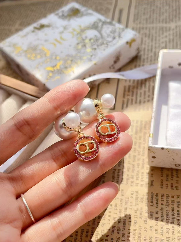 A1070   Women's earring jewelry