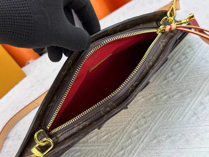 LLP213 Bag 37-19-6CM PVC Leather Bags