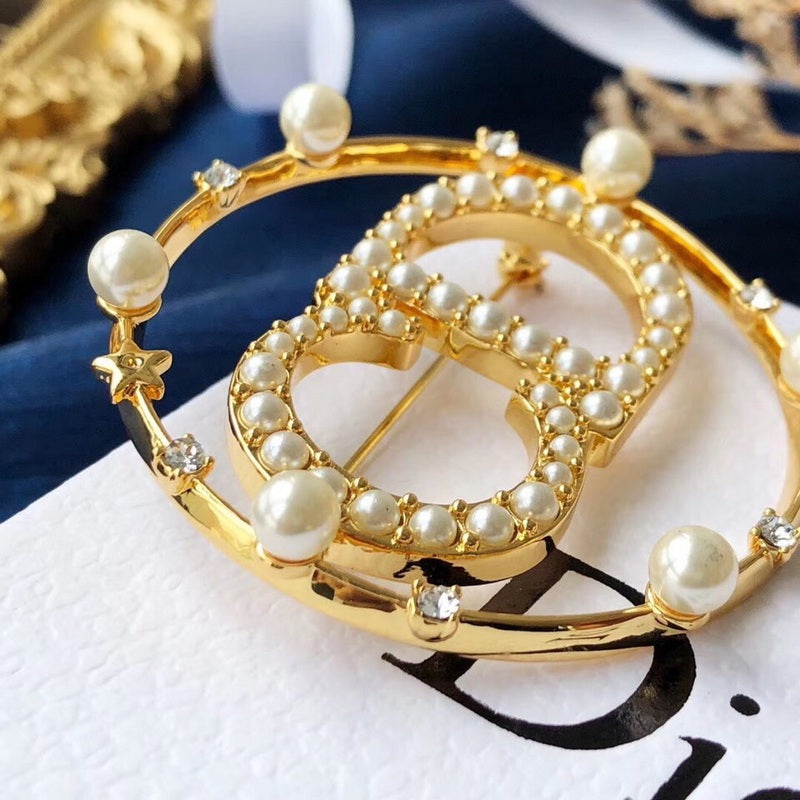 DX10  women brooch gold-plated jewelry