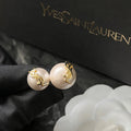 A913  Women's large and small pearl earring jewelry