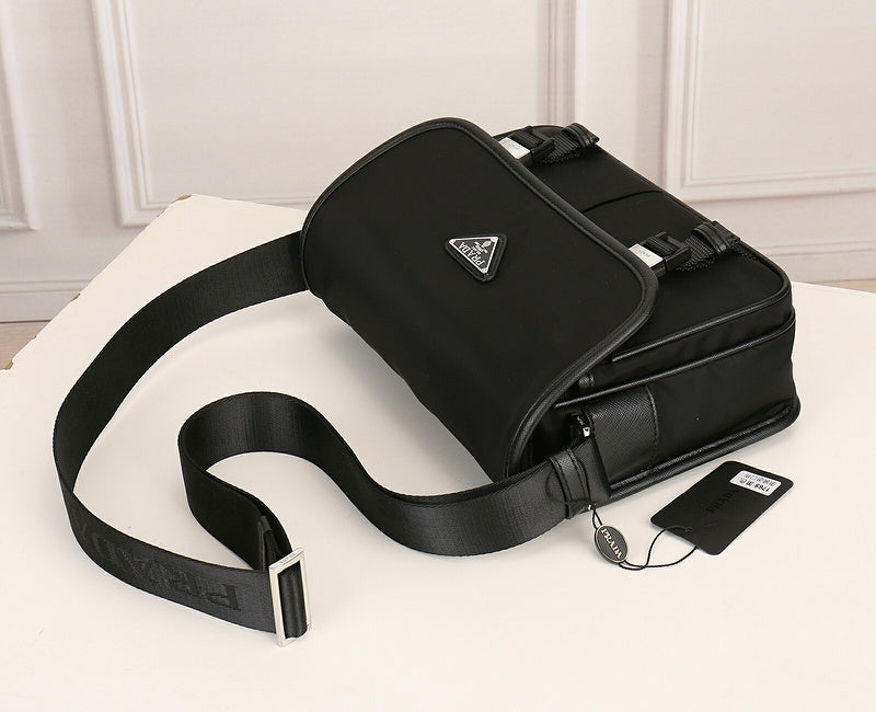 LPP2 Nylon Bags 26-20-9CM   for women and men  Bag