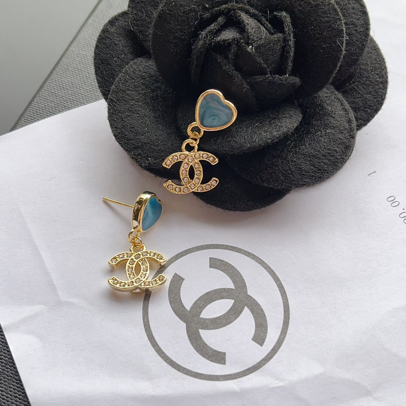 A1128  Women's heart-shaped earrings and jewelry