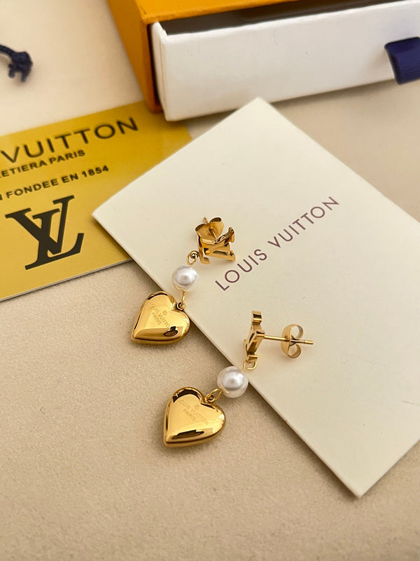 A1058  Women's new fashion titanium steel earrings