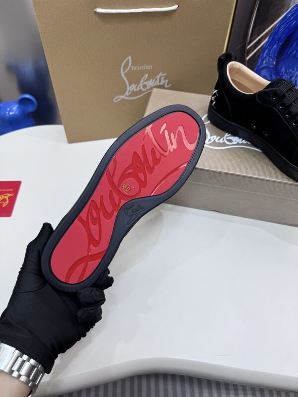 MCLS10 Women 35-40 and Men 40-45 Leather Shoes With Box
