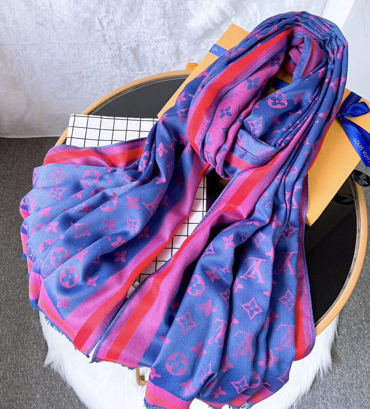 XLC0 Silk satin 70-180CM Scarf