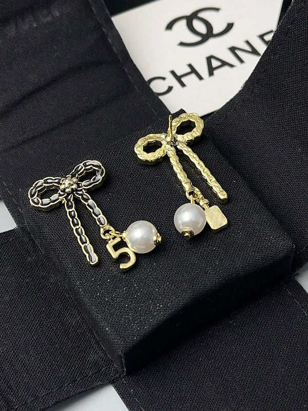 A1097  Women's new fashion stud earrings jewelry