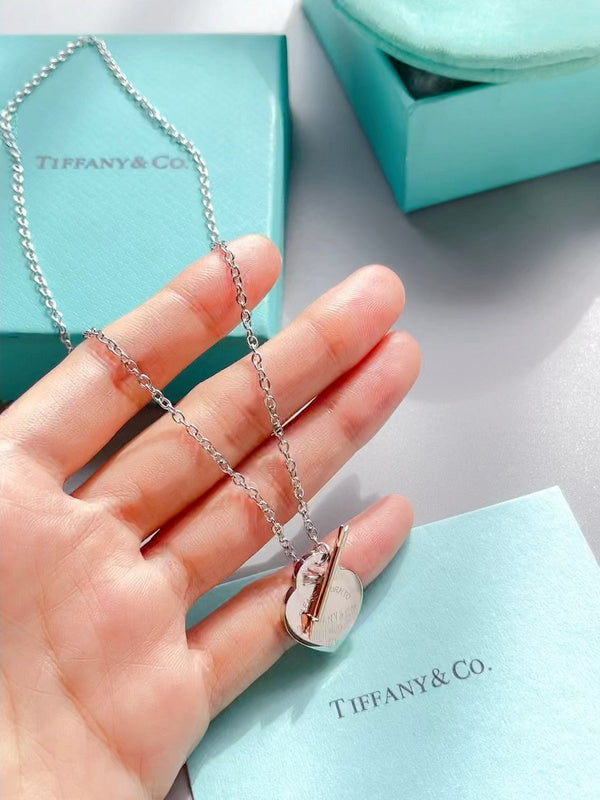 X639  Women's titanium steel necklace jewelry