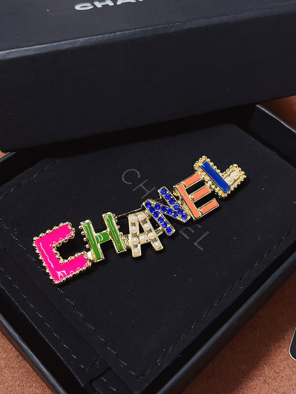 D187  New women's brooch jewelry
