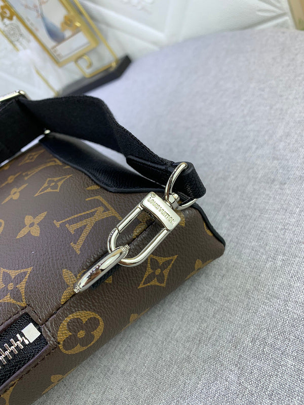 GLP054  High quality leather  for women and men bag  20-42-10CM