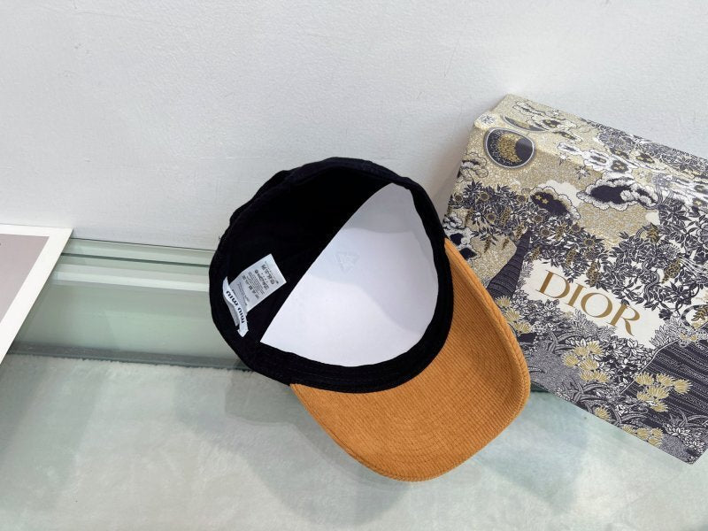 MIH16 New autumn and winter contrasting corduroy smoking baseball cap Hat