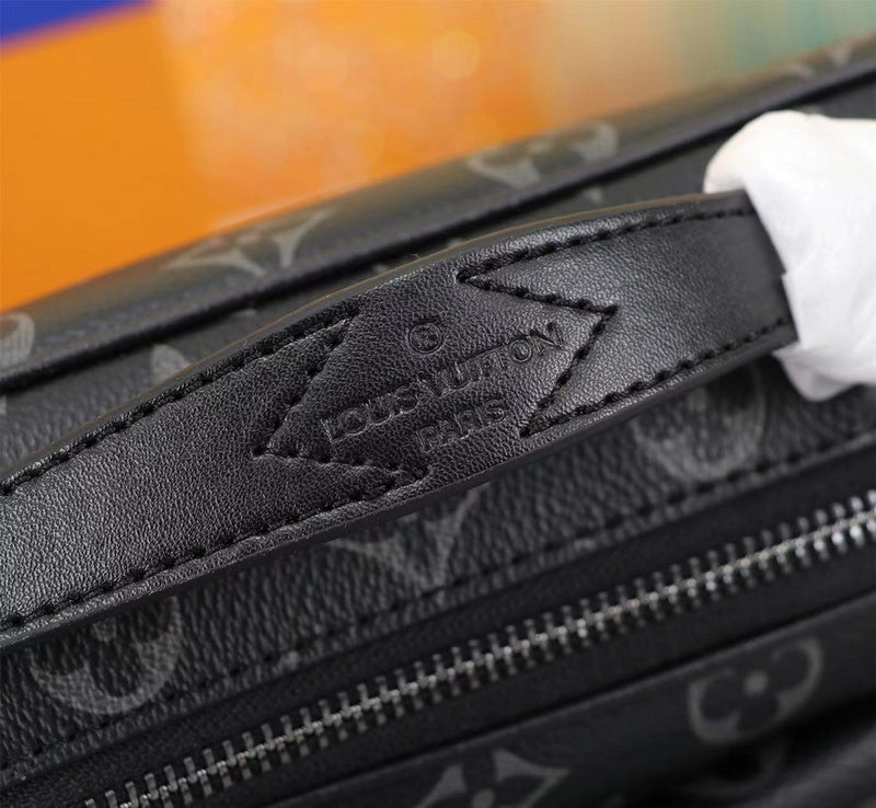 GLP066  High quality leather bag men bag  22 x 18 x 8CM for women and men