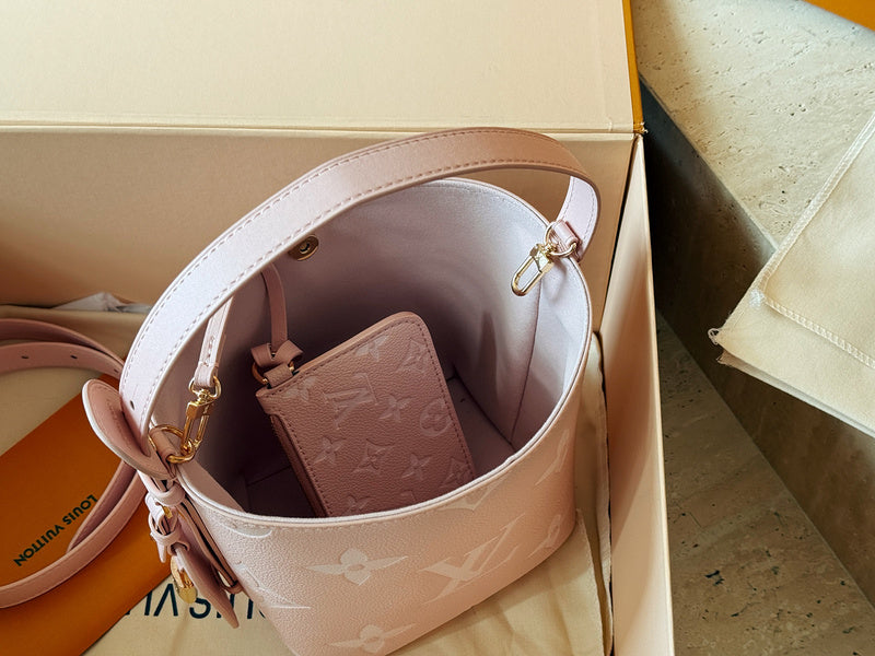 MLP04   Women's new fashion 18*16cm bucket bag