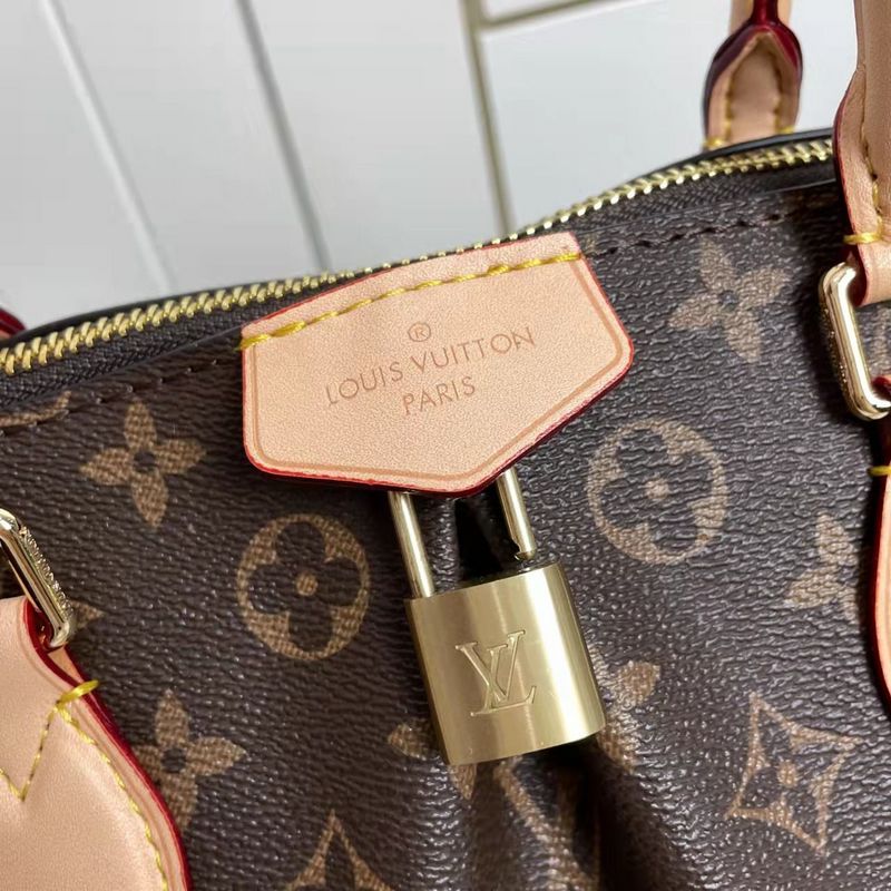 LLP300 Classic fashion women's bag Boétie handbag original leather two sizes 25cm and 31cm