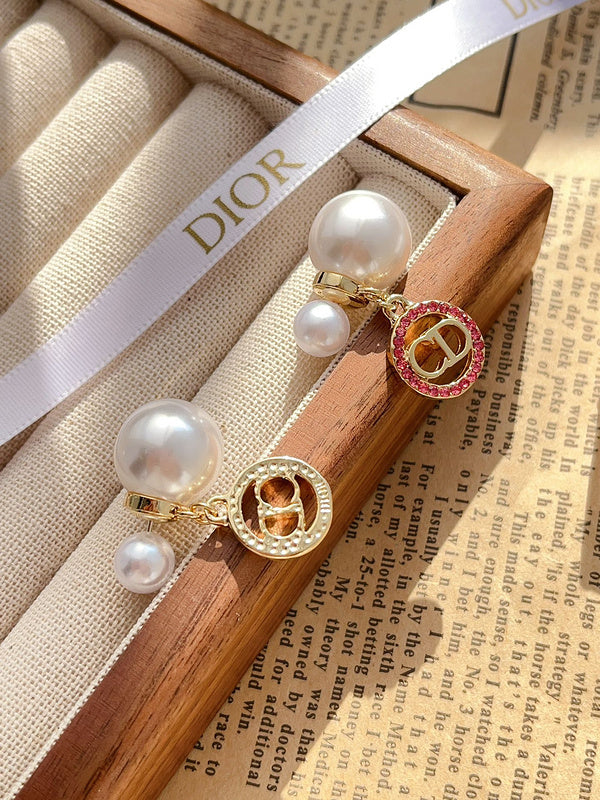 A1070   Women's earring jewelry