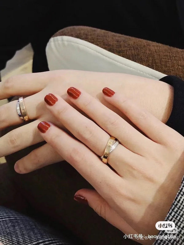 J133  Double-ring jewelry for both men and women