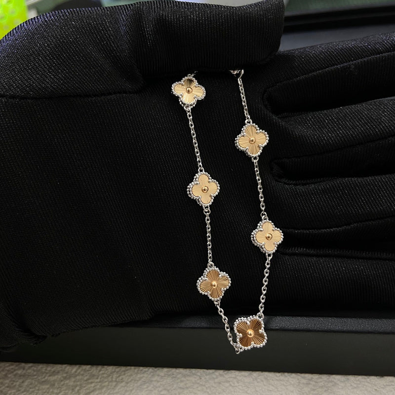 AVAB1    New color separation Laser mini six-flower bracelet jewelry