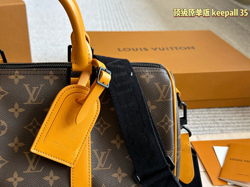 MLP28 Leather Bag 35-21CM Travel  for women and men  Bags