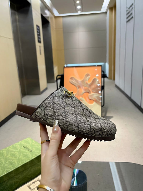 JHGS3 Slipper Size 35-45 Shoes with box