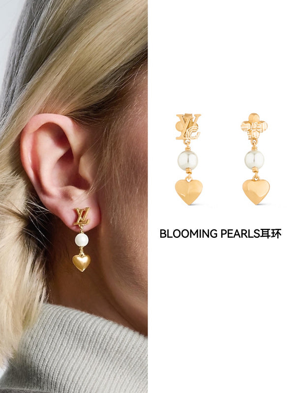 A1058  Women's new fashion titanium steel earrings
