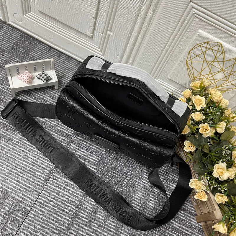 GLP011 High quality Leather 22x18x8CM for women and men Bag