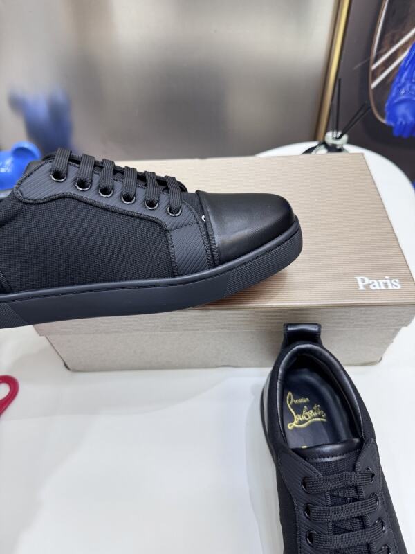 MCLS10 Women 35-40 and Men 40-45 Leather Shoes With Box