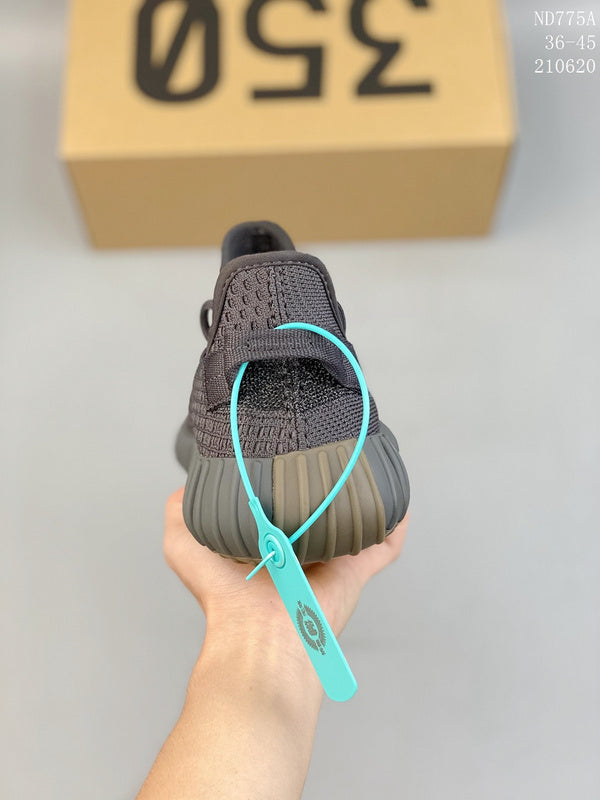 BYS04 Couples Yeezy shoes 36-46 with box