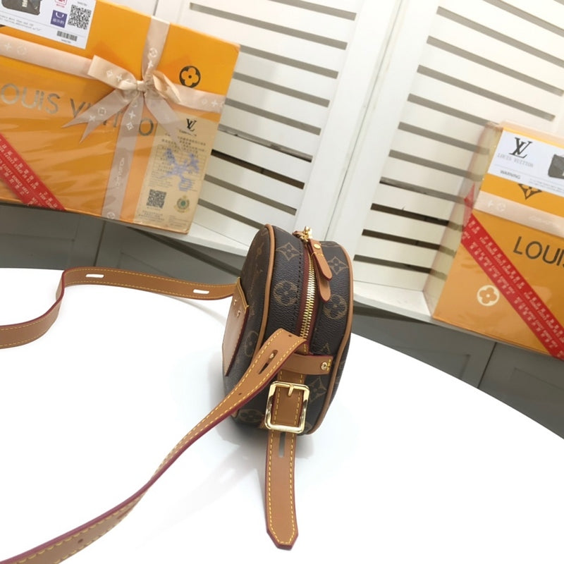 GLP201 Louis Vuitton Classic Women's Shoulder Bag Round Leather Crossbody Bag 18x16x6x5CM