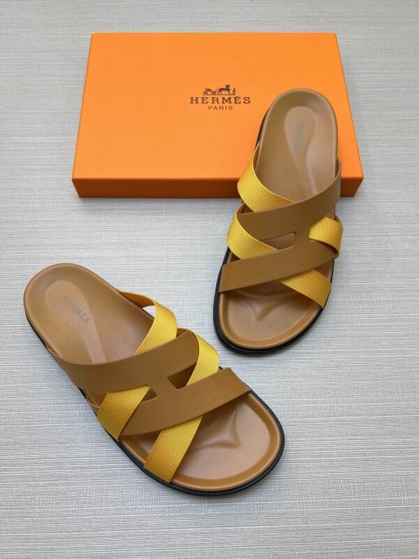 YHS5 Slippers Men shoes 39-46 With box