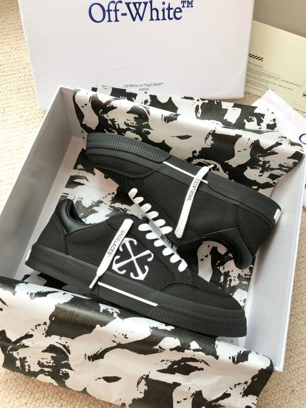 GOS13 Leather Women 35-40 Man 40-45 shoes with box