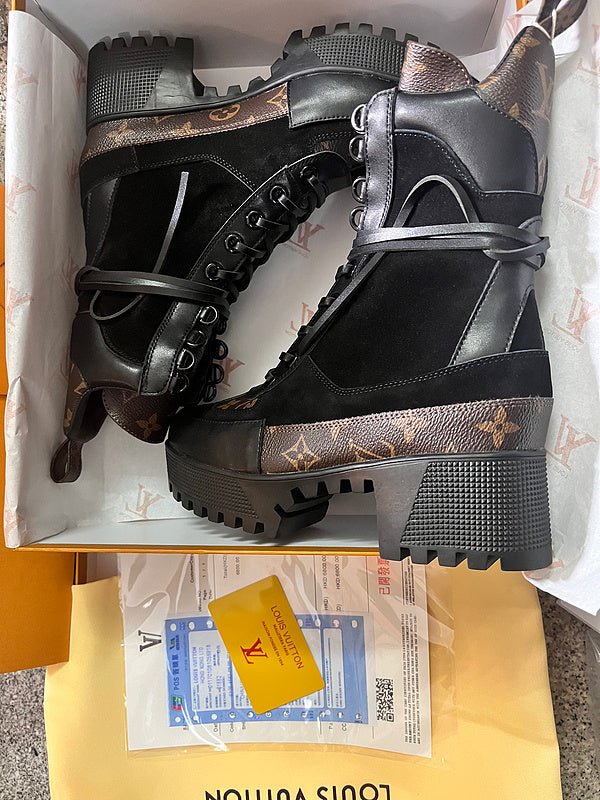 LVSS1 Lady fine quality 35-42 shoes With box