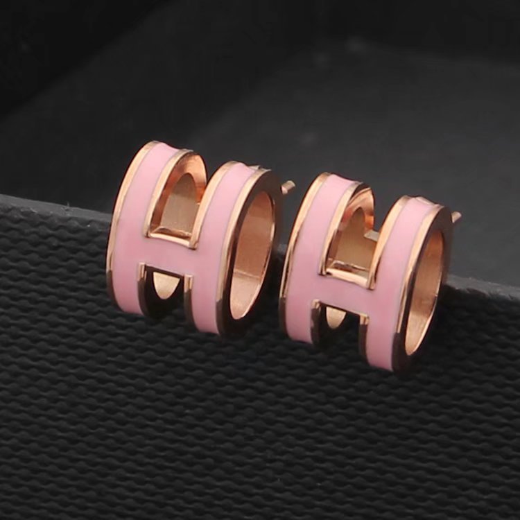 HE04 Fashion New Style Earring Jewelry H earring for women