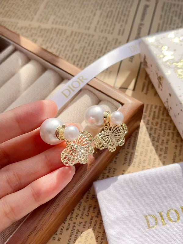 A1071  Women's butterfly pearl earring jewelry
