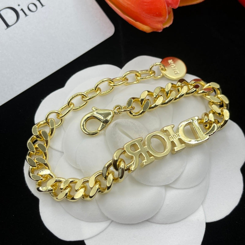 DB1  Bracelet 18K plating gold Jewelry