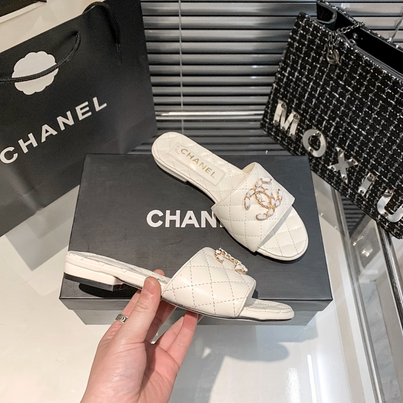 MCS06 Synthetic Leather slippers 35-40 Shoes With box
