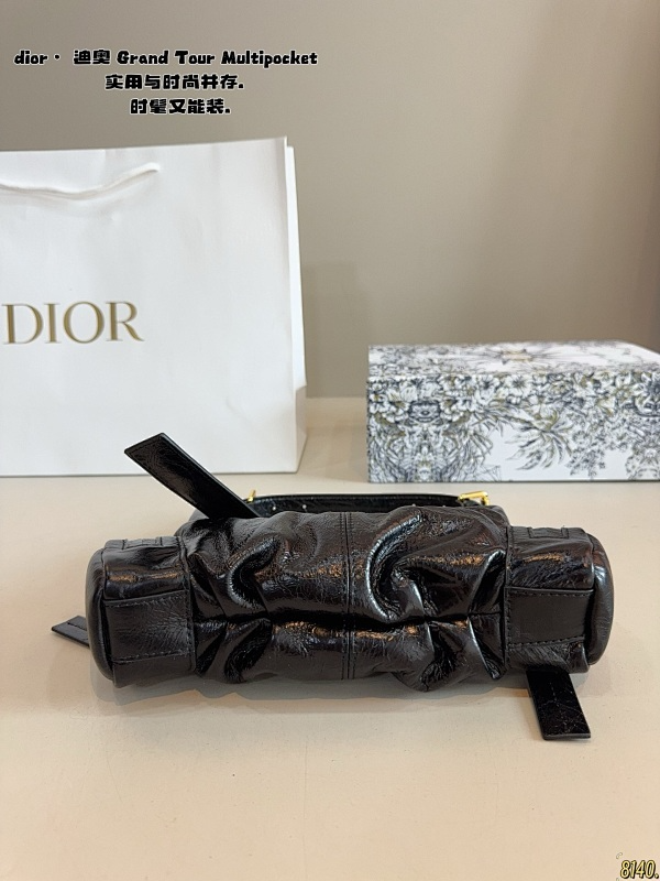 MDP4 Leather bag 23-5-11CM Handbag